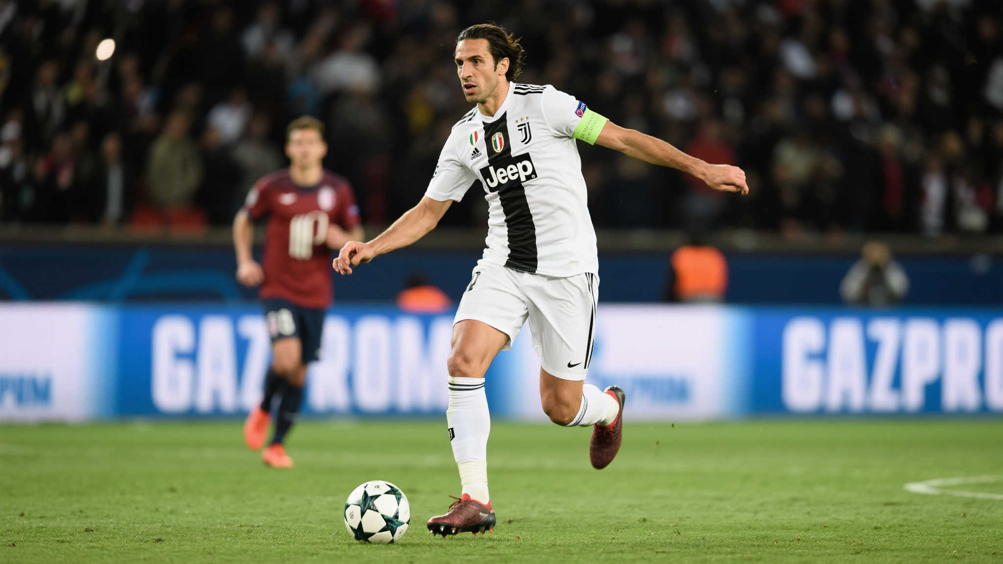 劳塔罗：欧冠决赛失利方式让人费解，齐沃感叹